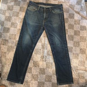 Levi’s 33x30 dark wash jeans 511
